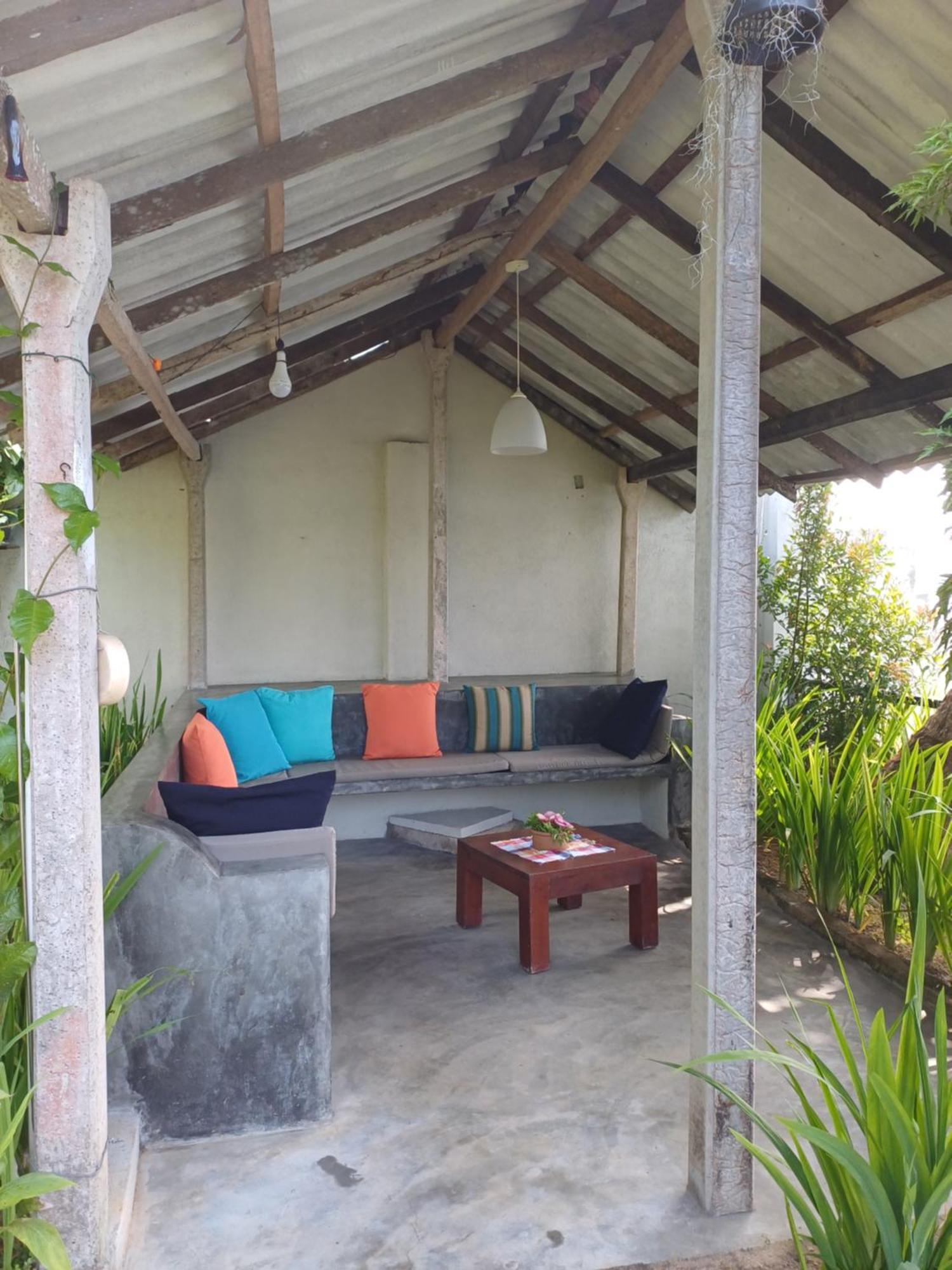 Villa River View Aluthgama Extérieur photo
