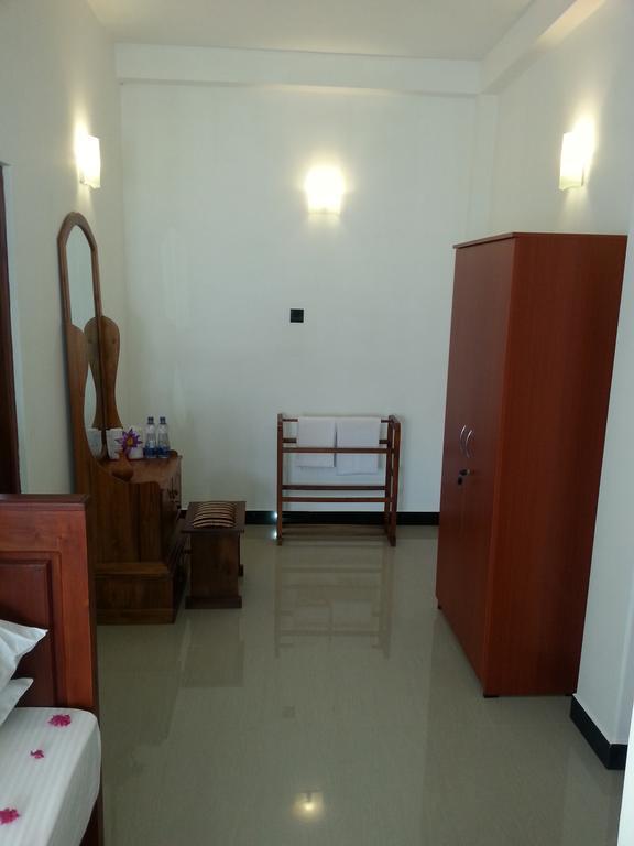 Villa River View Aluthgama Extérieur photo